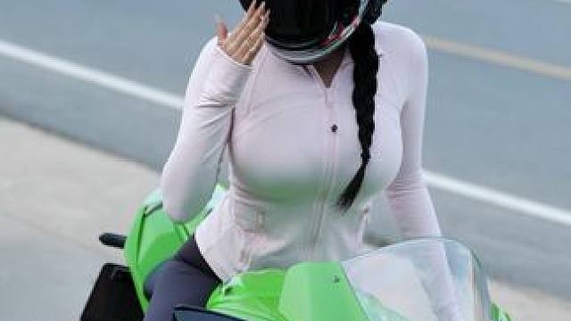 看了长寿娶了折寿！不看不娶心里难受！唯有欣赏延年益寿！ #骊山追焦 #骊山大铁门 #西安女骑 #川崎