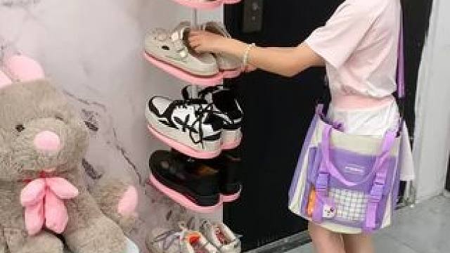 我真的太会买了!好可爱的宝宝鞋架呀，宝宝鞋子总是扔的到处都是，也找不到，这个鞋架真是好看又不占地方，