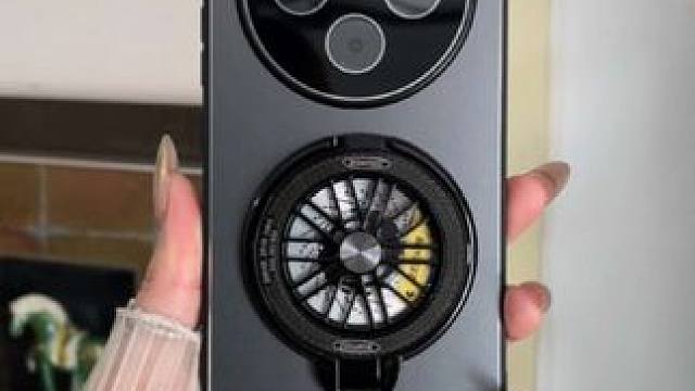 vivoY300pro支架手机壳，解压陀螺设计，带镜头膜 #vivoy300pro手机壳#vivoy