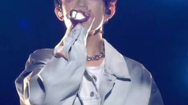 “感觉这首歌像千玺的自述一样，好心酸” #易烊千玺#canyoufeelmyworld#现场版liv