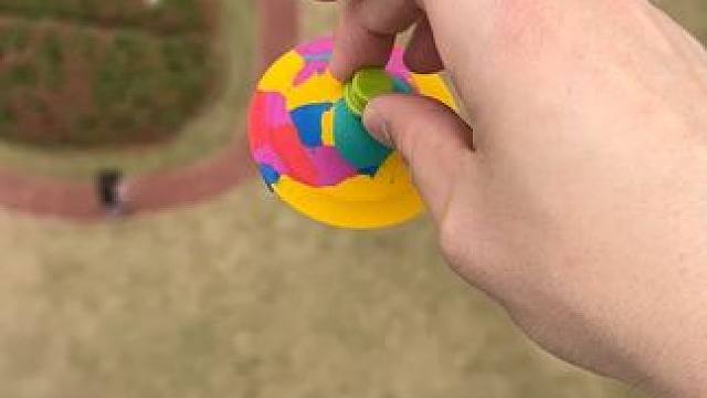 哪个弹力好，不用我说了吧~ #玩个很新的东西