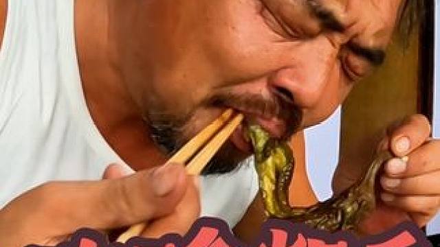 和尚的生活简简单单，吃啥都香#家庭美食 #家常饭菜 #乡村美食