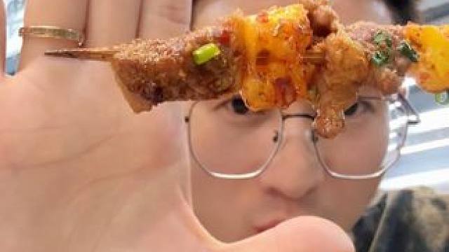 牛小白鲜货烧烤终于开业啦！润达附近的朋友真的可以去试试哦！开业期间活动多多！#美食 #美食探店 #美