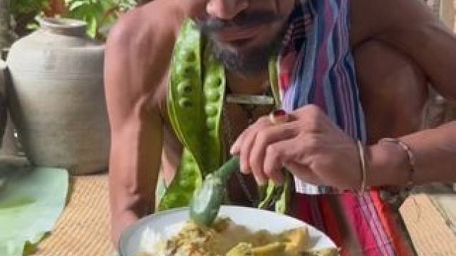 泰国大叔 #我的乡村生活 #原创视频 #农村美食记录生活 #荒野生存