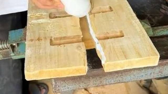 木板开裂如何修复#木工 #木工技巧 #木板修复 #生活小妙招 #实用小技巧