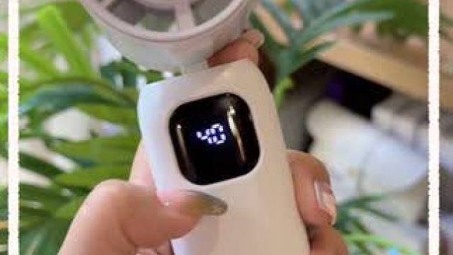 图个便宜颜值高，真的没得挑。#小风扇便携式可充电 #小风扇 #高颜值风扇 #夏天的风 #便宜好看