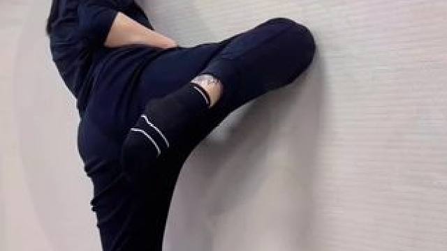 散打腿法的应用，侧踹腿的基本功#一招制#防身术
#格斗