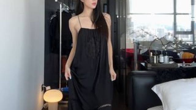 淡人画淡妆 还是喜欢黑色 #今日穿搭 #今天穿什么 #allblack