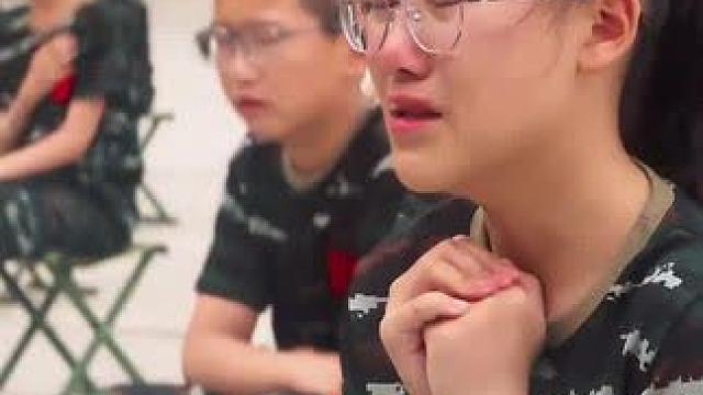 2025战狼争锋淬火军事特训营
感恩教育课：让爱与成长同行 
乌鸦有反哺之义，羊有跪乳之恩。感恩教育