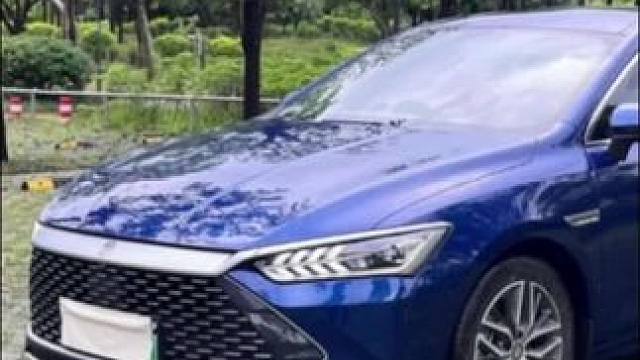 比亚迪秦plus刮痕修复！#新能源汽车 #钣金喷漆#汽车漆面保护膜 #汽车刮痕 #周口修车 #汽车喷