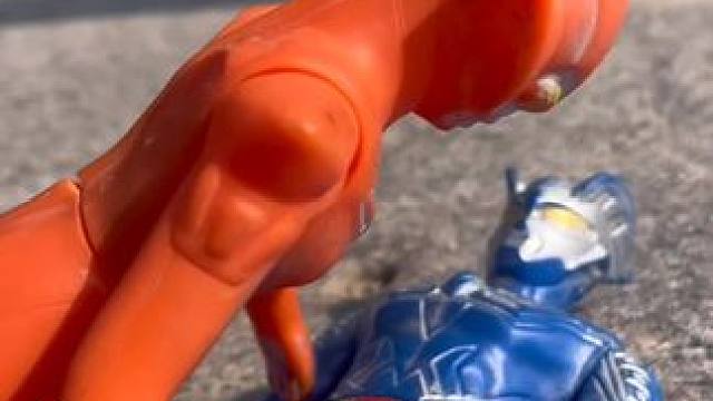 赛罗奥特曼怎么了快来看看怎么回事#奥特曼玩具 #儿童玩具 #奥特曼