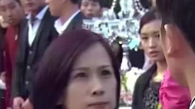 #西瓜视频 点击上方（红色按钮） 可看完整版 大结局太精彩了...《西瓜视频》，观看精彩后续《西瓜视