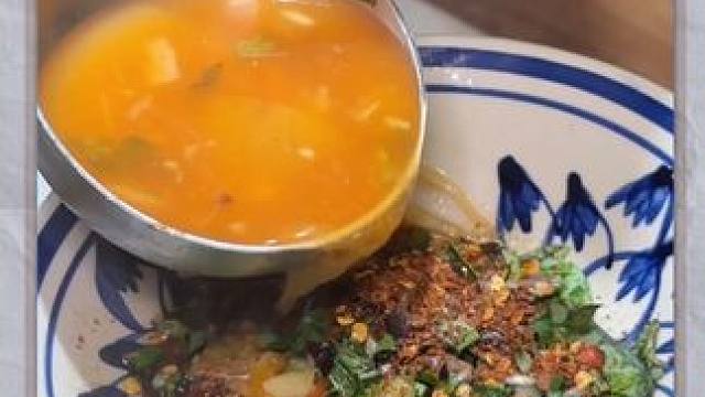 把云南菜市场的食材搬运到安阳人的餐桌上，这家山敢敢不管是用料 还是用心程度，都做得很棒！#云南酸菜牛