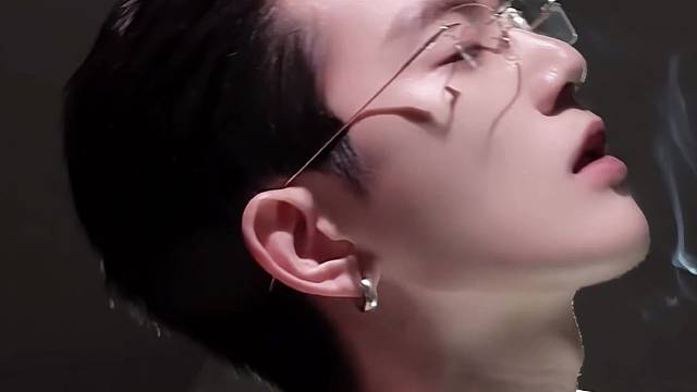 做自己，不是解释自己