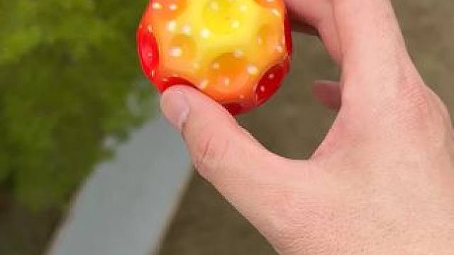 你们说说哪个弹力好？ #玩个很新的东西