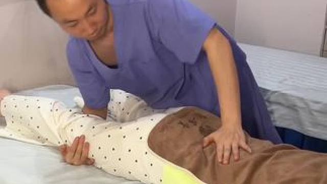 四十多块享80分钟全身理疗，肩颈僵、腰背痛？师傅一按就松快。环境清新雅致#肩颈酸痛 #肩颈疏通 #纯