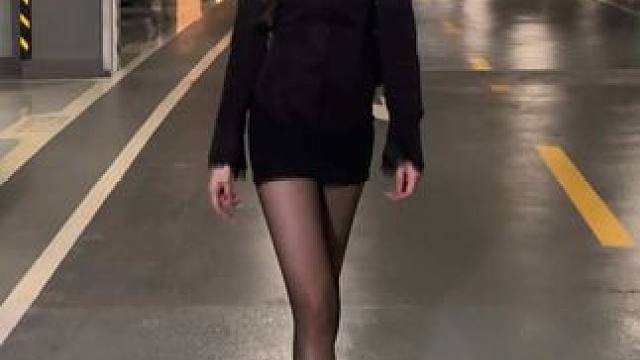 势均力敌吗 我要的是绝对压制 #卡点 #高跟鞋 #感觉至上 #姐姐