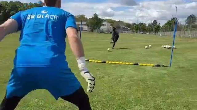 艾特你不会过人的兄弟来看