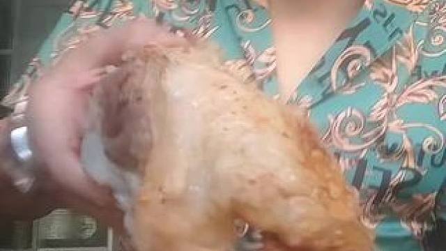 #大口吃肉的感觉真好