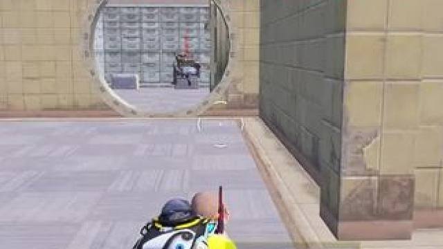 得知小夜来开黑门，本想偷袭一波没想到最后撤离不出去了#只玩喷子的小新 #地铁逃生周年版本 #地铁逃生