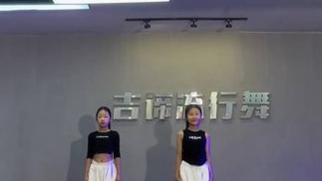 两个小朋友跳的真好#翻跳 #少儿爵士 #洛阳舞蹈
