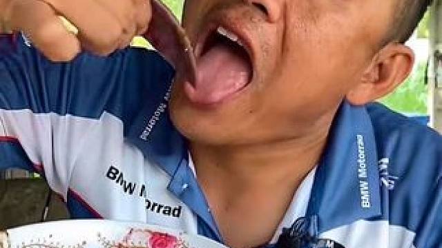 新鲜又美味 #美食 #泰国美食 #户外美食 #内容启发搜索