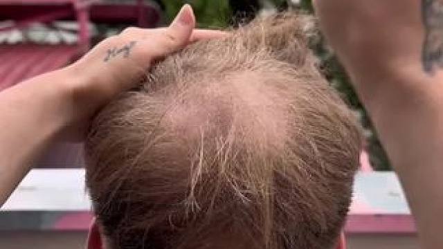 不会踩雷的#发际线泥 对新手友好，软糯丝滑好上色，防水防汗不流黑汤，轻松打造妈生小绒毛～#发际线粉