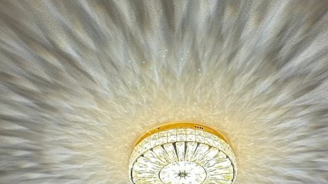 水晶灯是怎样做的？