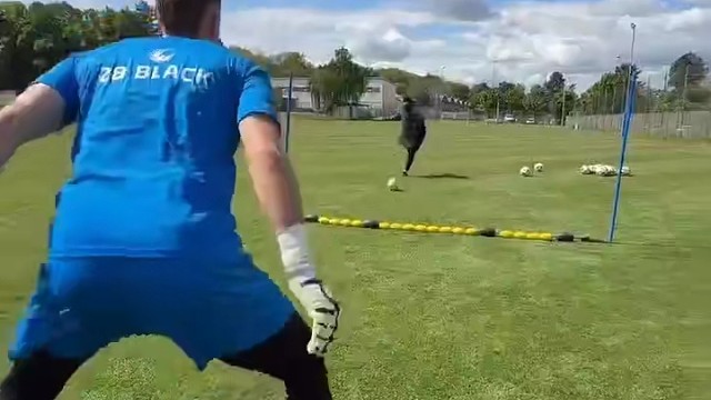 艾特你不会过人的兄弟来看