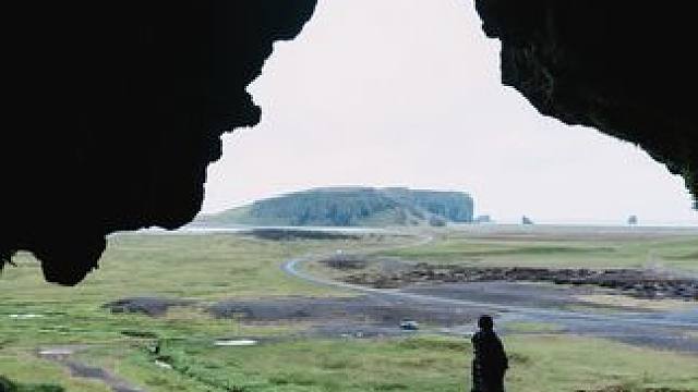 关于我发了一个冰岛的机位，评论区竟然爆了。#机位天才已就位 #交换世界计划 #环球旅行1995 #青