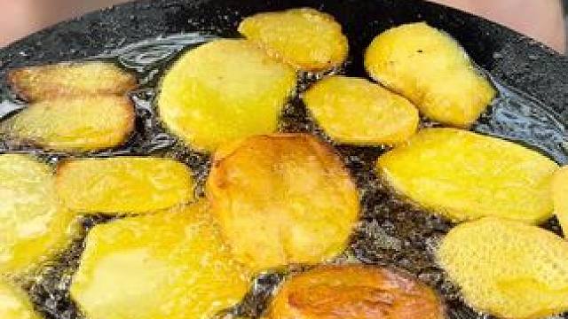 又香又麻又辣，又辣又想吃#好吃到停不下来 #地方特色美食 #无辣不欢 #乡村味道 #农村生活