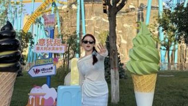 来西安被朋友拉来丝路欢乐世界玩，救命这也太出片了！#丝路欢乐世界#丝路乐拍征集令