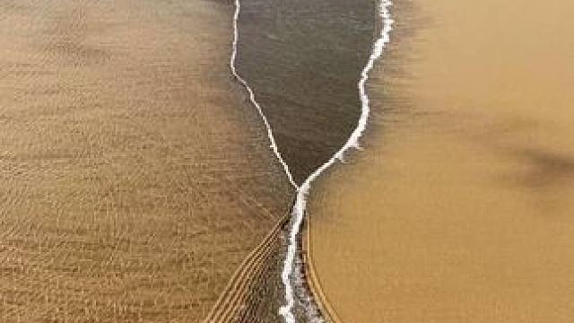 钱塘江不仅有汹涌澎湃的大潮，也有婀娜多姿的交叉潮！