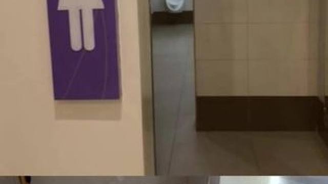 #搞笑 #吐槽 #抽象 #厕所 #公厕