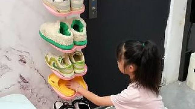 儿童鞋架 家里不管户型大小只要有娃都可以安排上，真个超好用#母婴好物 #儿童鞋架  #儿童收纳柜