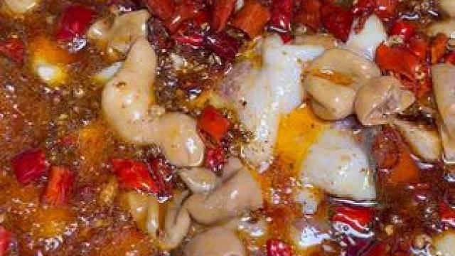 顺德大良吃重庆肥肠鱼，肥肠新鲜鱼嫩滑，香不辣，鲜不腻 #寻味烟火气 #好好吃饭大赛 #省饭课代表 #