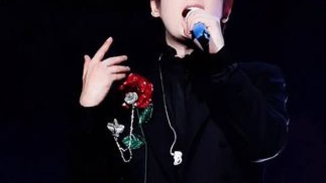 “他凭什么这么简单 就能赢了我” #张远#看着我的眼睛说#现场版live#张远北京演唱会