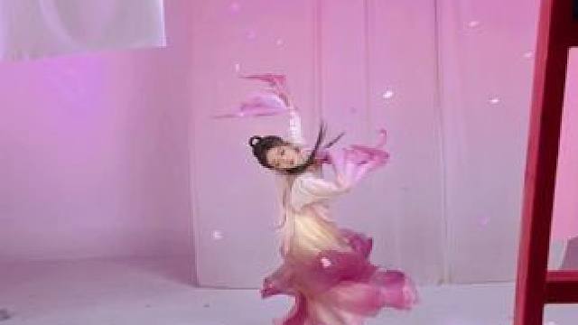 好久不见水个花絮视频.
#古典舞 #国风 #舞蹈日常