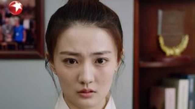 有人爆料一位华人女学生是替考进入的圣海伦大学，黄馨儿被带走，可顾念也受到了波及……#徐璐  #李治廷