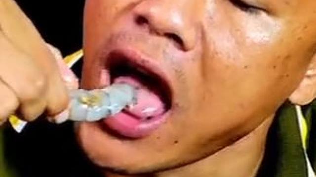 剁椒蒜蓉️刺身大虾 #美食 #泰国美食 #户外美食 #内容启发搜索