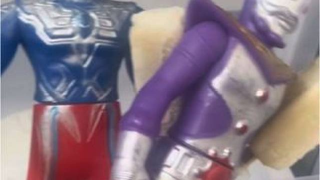 终于把融化的奥特曼给恢复了#儿童玩具#奥特曼玩具#好玩的奥特曼