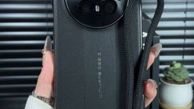 华为mate70pro高档素皮手机壳，电镀软边，可拆卸手绳 #华为mate70pro优享版手机壳#华