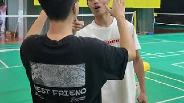 这是什么游戏？看起来挺好玩的 #羽毛球 #内容过于真实 #的幸