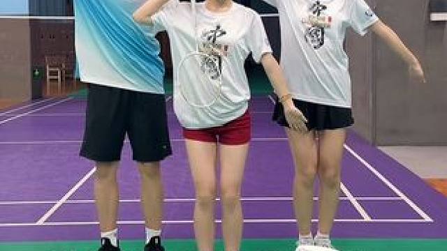 宝贝 你这一次真的过分了 #羽毛球 #bobo切  #打羽毛球女生