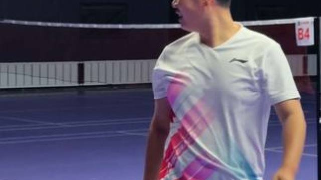 帅么 不帅删了 #羽毛球