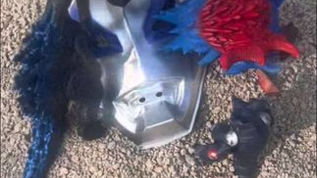 贝利亚联合一群怪兽欺负奥特曼#奥特曼玩具 #小朋友玩具 #奥特曼