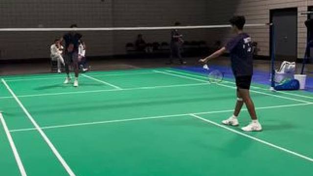 你上也行#羽毛球 #杀球#羽毛球#单打