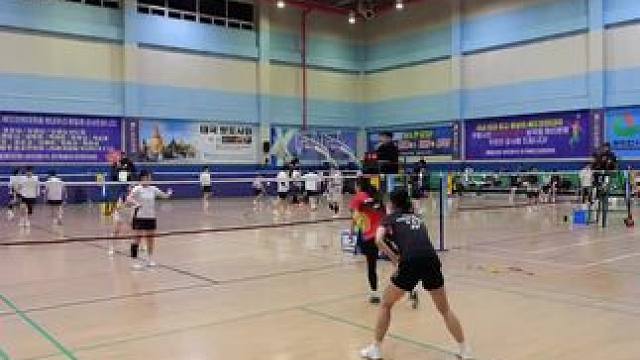 帅#羽毛球 #打羽毛球女生#双打