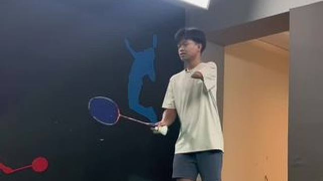 比一般人打得都好#羽毛球 #打羽毛球 #因为热爱所以坚持