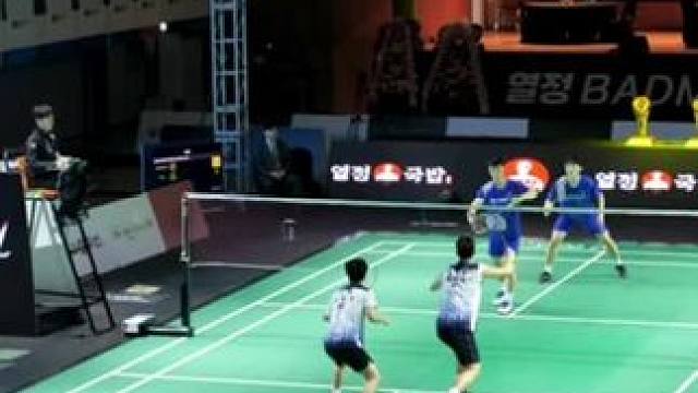 场上一分钟，场下10年功#羽毛球 #羽毛球精彩片段